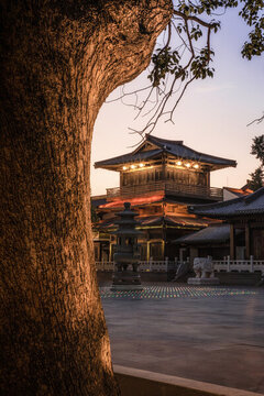 杭州香積寺晚霞夜景