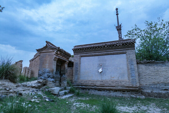 單堠石旗桿關(guān)帝廟