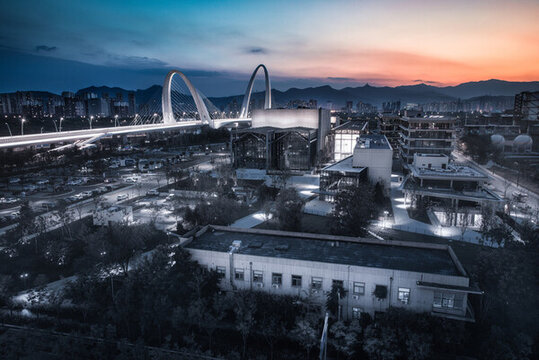 北京首鋼工業(yè)園區(qū)景觀