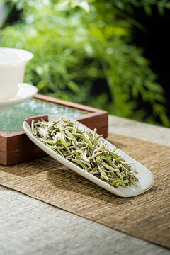 白毫銀針茶葉