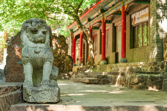 石獅子