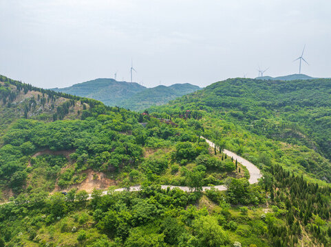 濟(jì)南章丘九頂山風(fēng)車天路