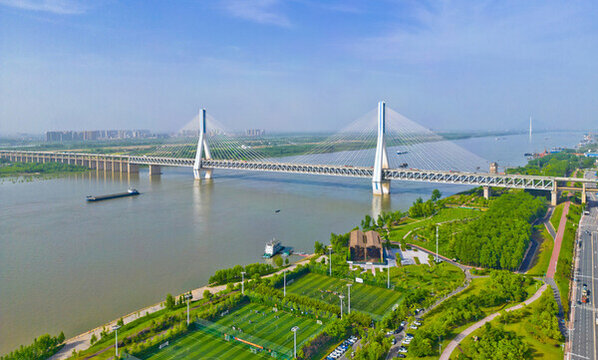 武漢天興洲大橋