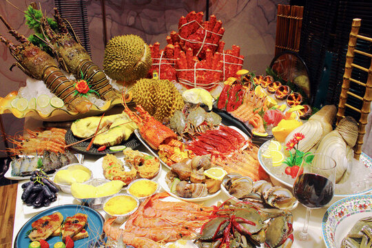 海鮮熱帶水果大餐