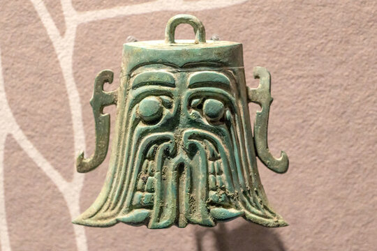 獸面紋青銅鈴