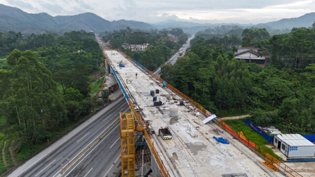 高鐵建筑工地