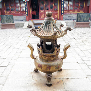 老龍頭海神廟天后宮前銅香鼎