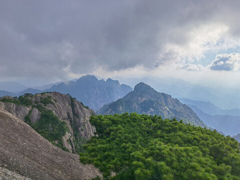 黃山云際峰
