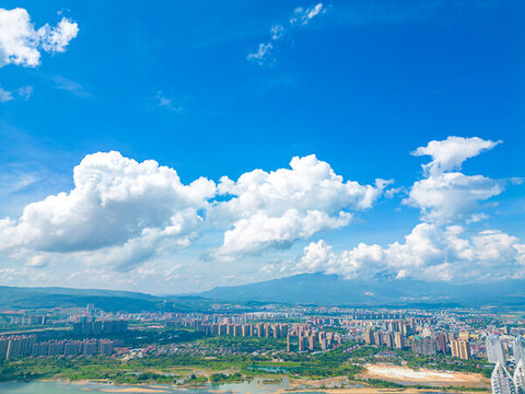 航拍西雙版納景洪市城市風(fēng)光