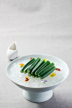 冰鎮(zhèn)秋葵