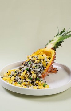 菠蘿野米炒飯