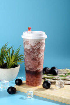 葡萄珍珠奶茶