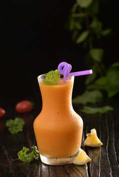 鮮果特調(diào)飲品
