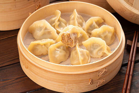 白菜鮮肉蒸餃