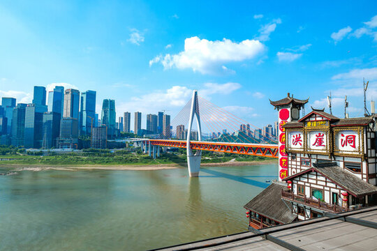 重慶洪崖洞與千廝門大橋
