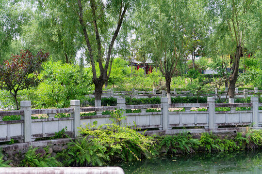 新圓明園亭臺(tái)樓閣