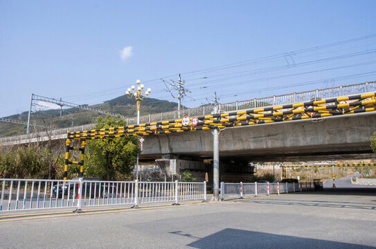 鐵路橋路橋