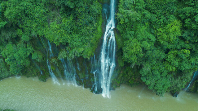 貴州興義清水河峽谷