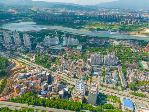航拍西雙版納景洪市城市風(fēng)光