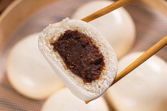 豆沙包