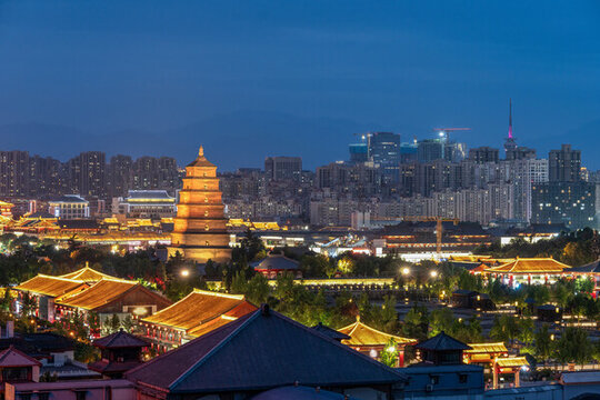航拍西安大唐不夜城大雁塔夜景