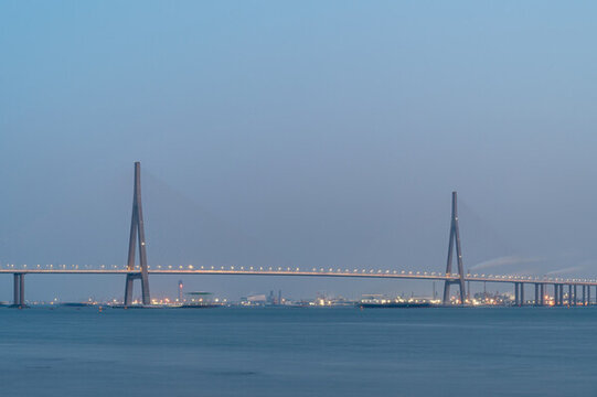 江蘇南通蘇通大橋夜景風光