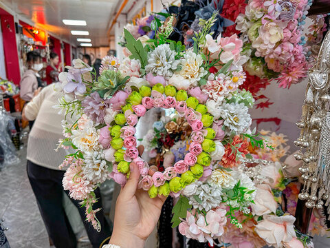 手工花環(huán)