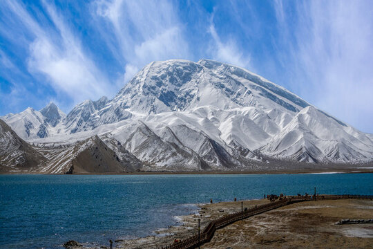新疆喀什塔縣帕米爾高原雪山風(fēng)景