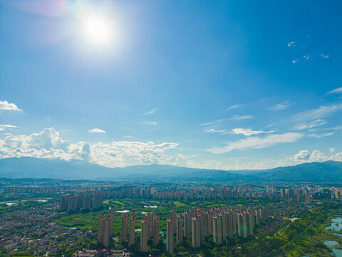 航拍西雙版納景洪市城市風(fēng)光