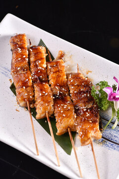 炭烤鰻魚(yú)