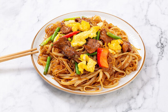 豬肉雞蛋炒鴛鴦粉