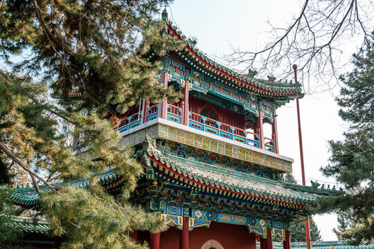 北京北海公園西天梵境鼓樓