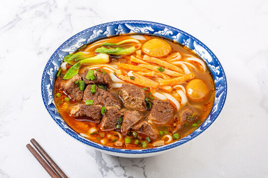 牛肉老友粉