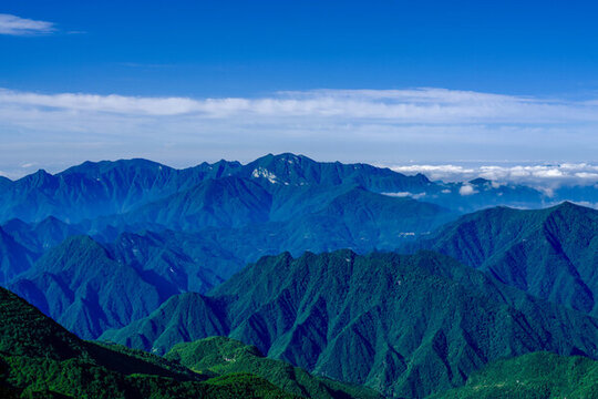 神農(nóng)架自然風(fēng)光