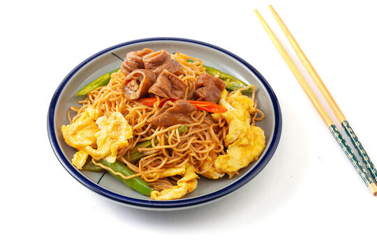 肥腸雞蛋炒面
