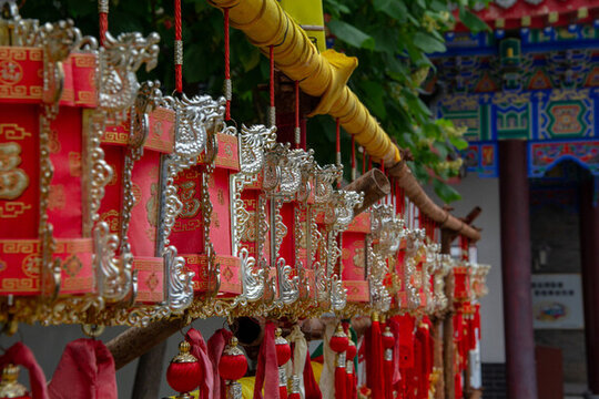 寺廟祈福燈籠