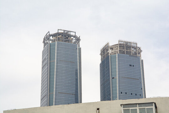 城市商業(yè)大樓雙子塔