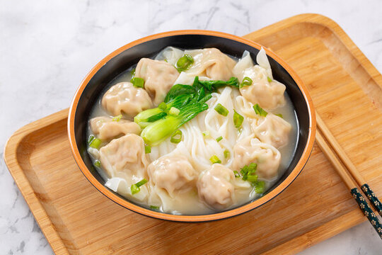 云吞河粉