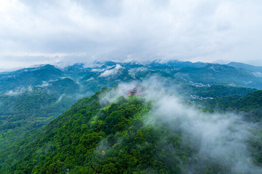 杭州玉皇山景區(qū)云海風光