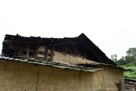 美姑縣彝族古建筑土坯房