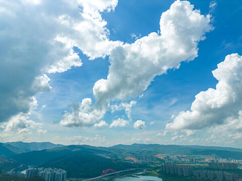 航拍西雙版納景洪市城市風(fēng)光
