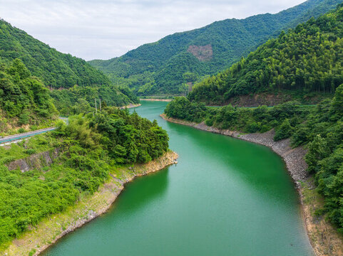 安徽皖南川藏線青龍湖風(fēng)景區(qū)
