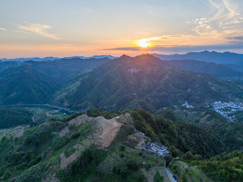 安徽石潭風(fēng)景區(qū)日落晚霞