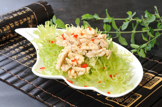 西芹核桃仁