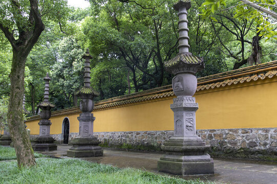 寧波阿育王寺佛塔