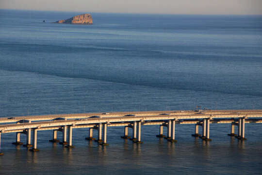 黃昏中的星海灣跨海大橋