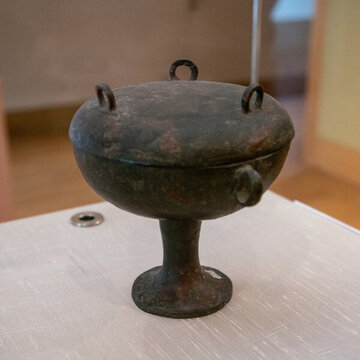 戰(zhàn)國(guó)銅豆