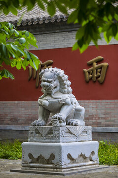 石獅子