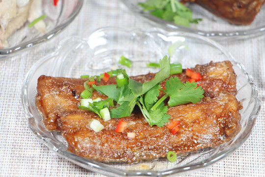 紅燒帶魚(yú)