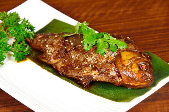 酥鯽魚